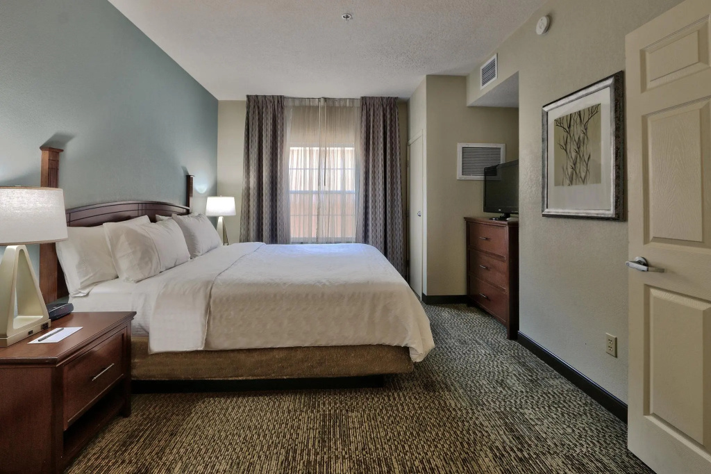 Staybridge Suites North - Albuquerque by IHG - Chambres