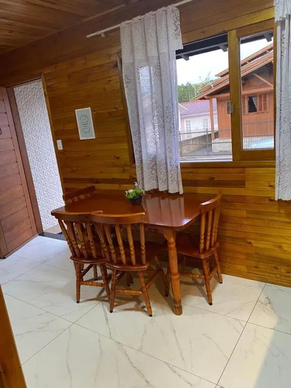Águia Dourada Hospedagem Casa 01
