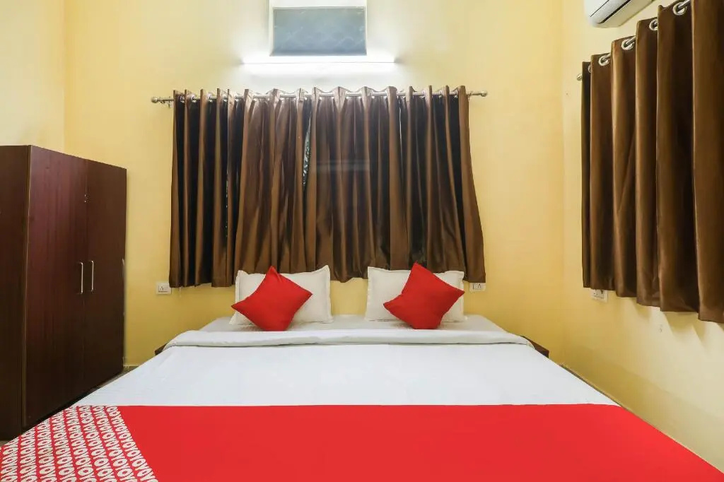 Hotel O Laavin Inn Near Gomti Riverfront Park