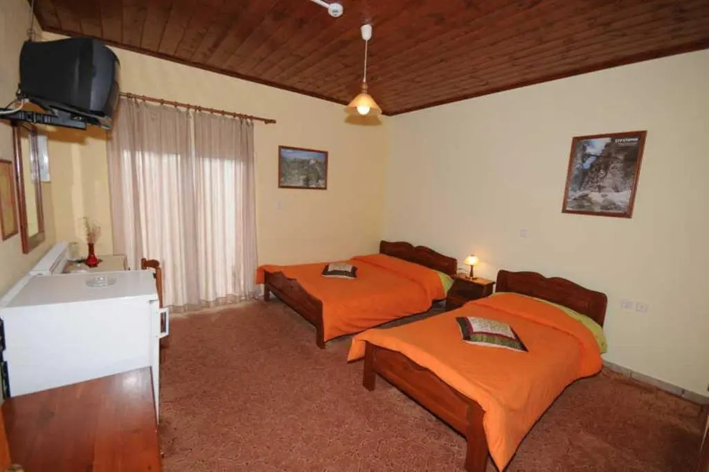 To Aidoni - Chambres
