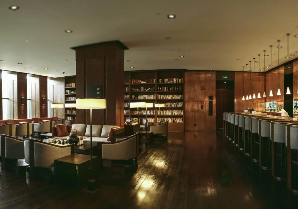 Food & Beverage