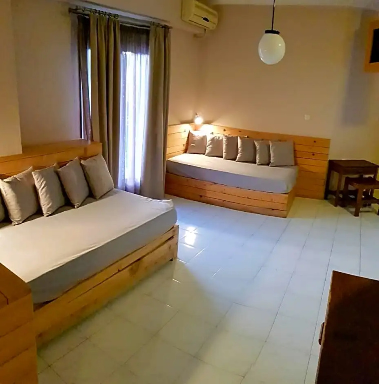 1 Bedroom Apartment with street view