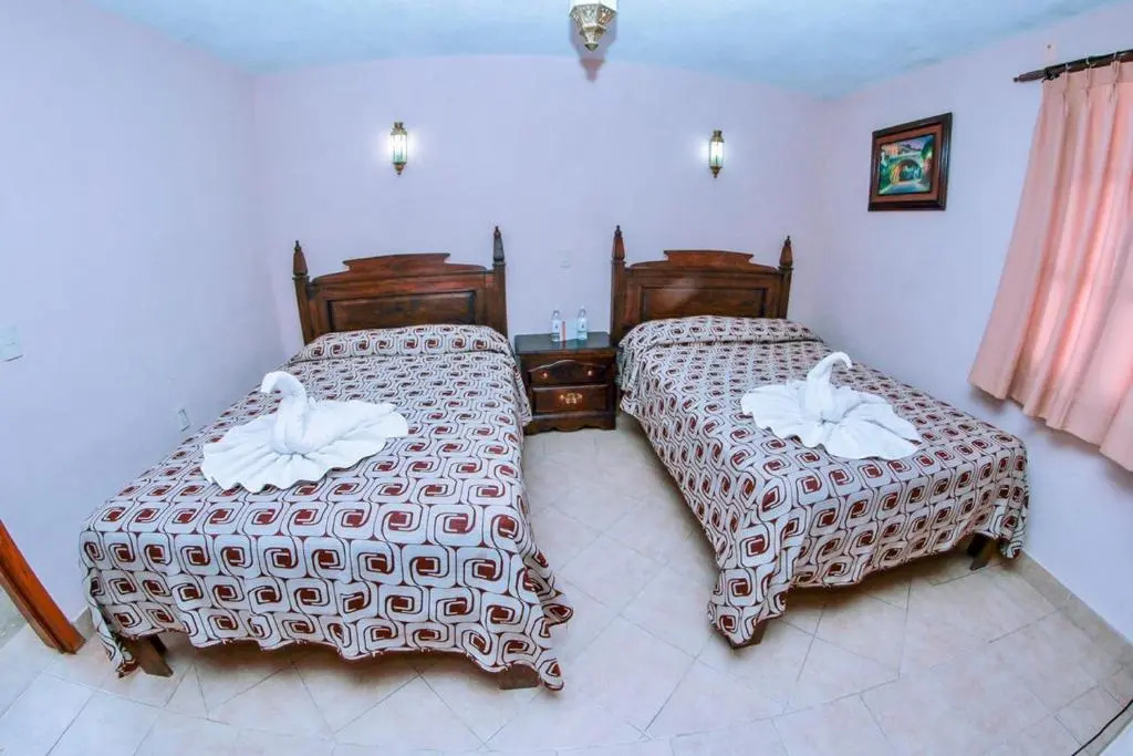 Hotel Plaza Baratillo - Chambres