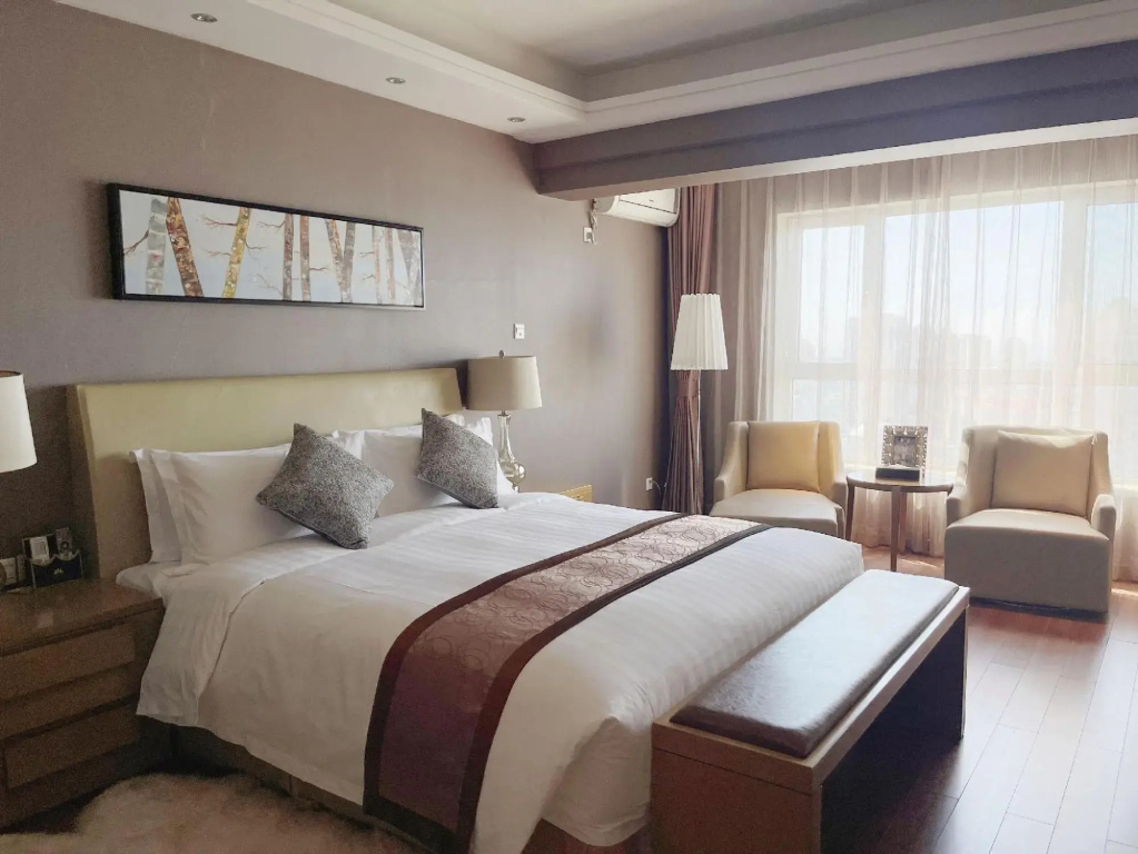Qinhuangdao Peninsula Seasons Hotel And Apartment - фото 22