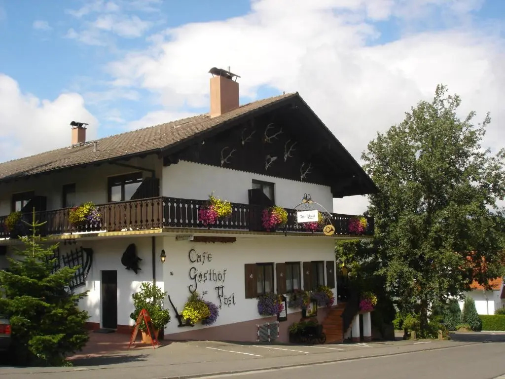 Landhotel Zur Post - Chambres