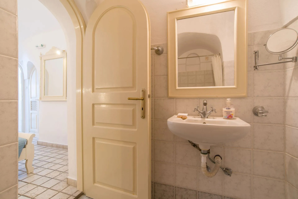 Economy Apartment