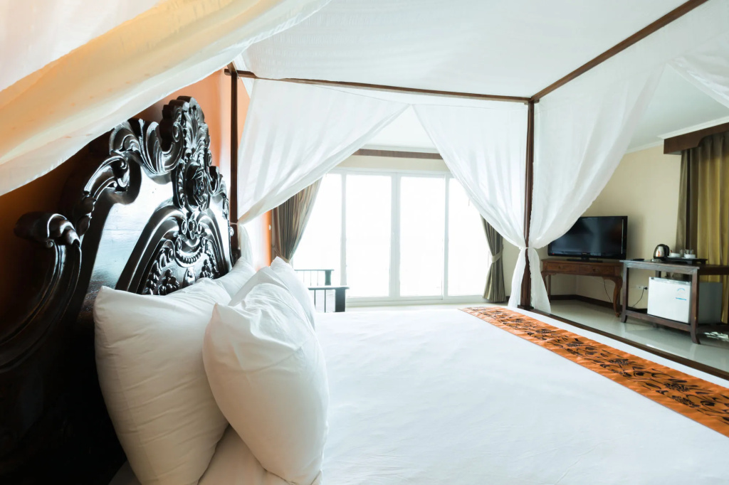 Royal Phala Cliff Beach Resort and Spa - фото 4