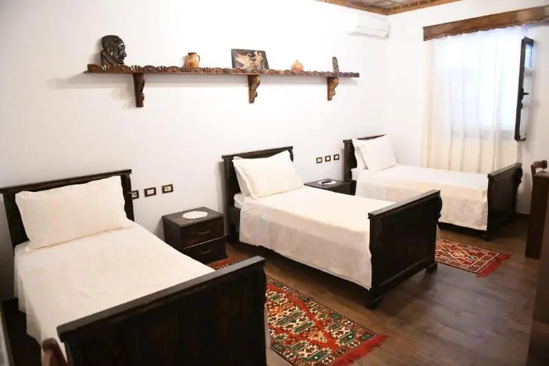 Standard Triple room with balcony