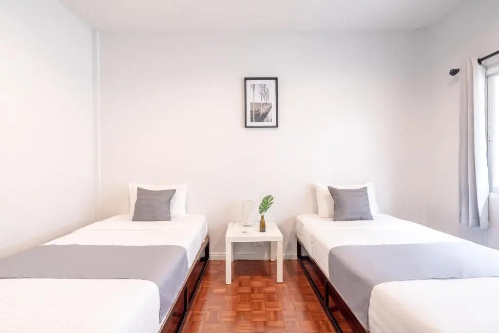 Standard Double room with balcony (twin beds)