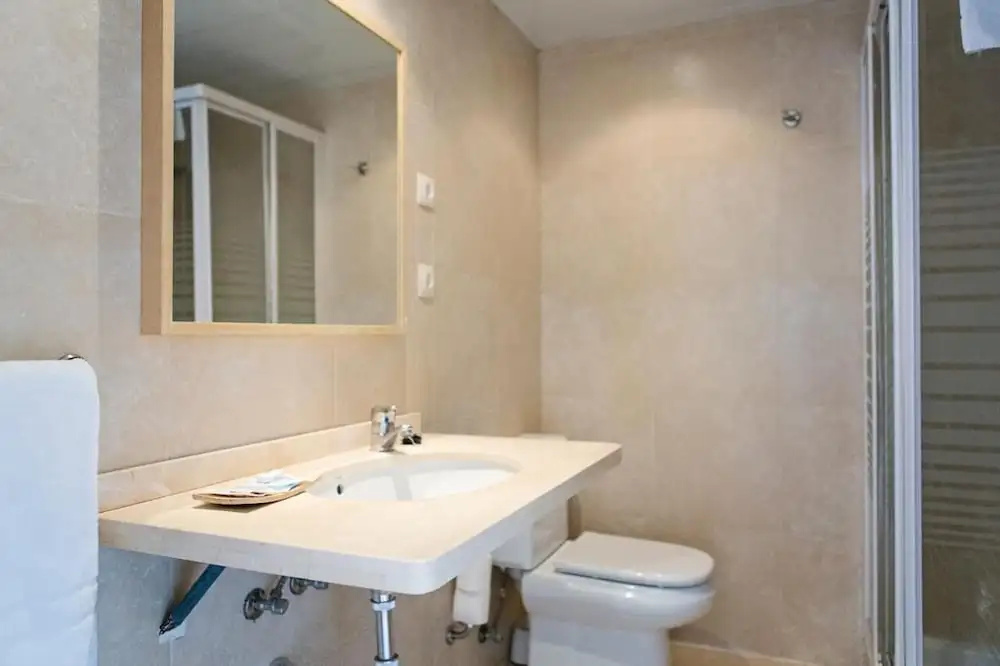 Málaga Eliseos Hotel - Chambres