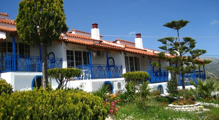 Bungalows Lemoni