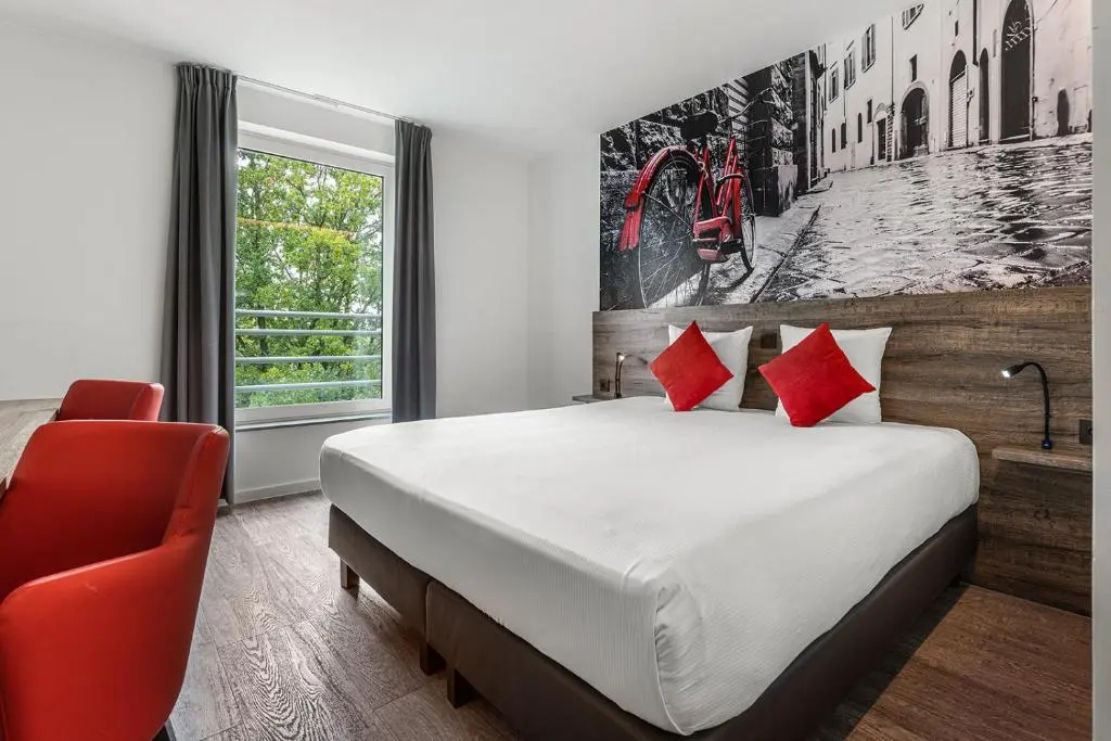 Velotel Brugge - Chambres