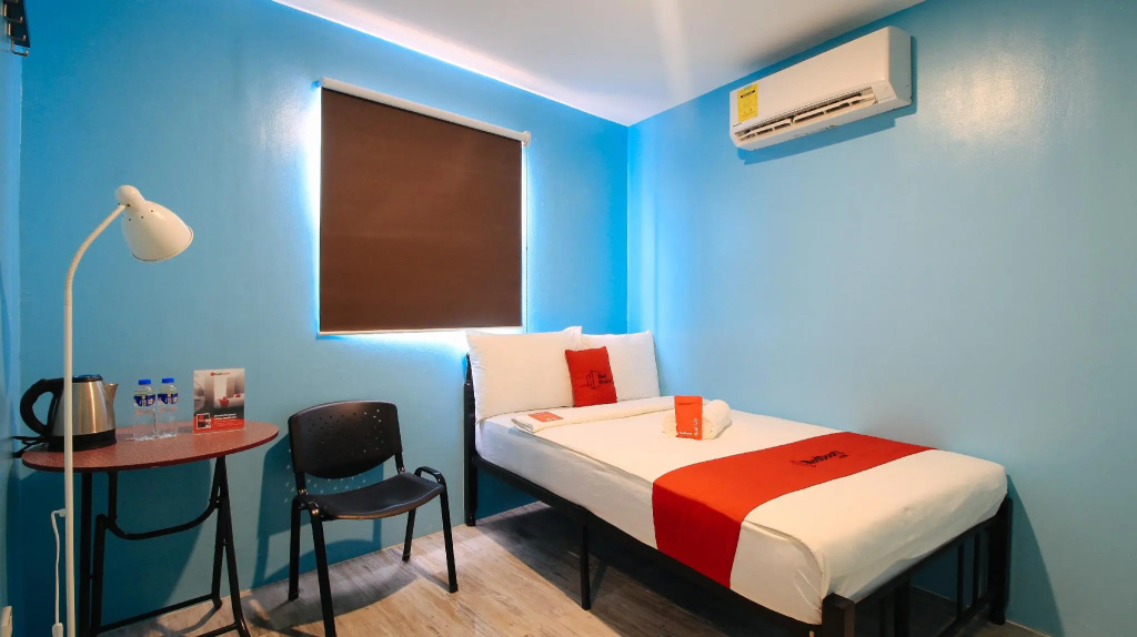 Standard Double room (full double bed)