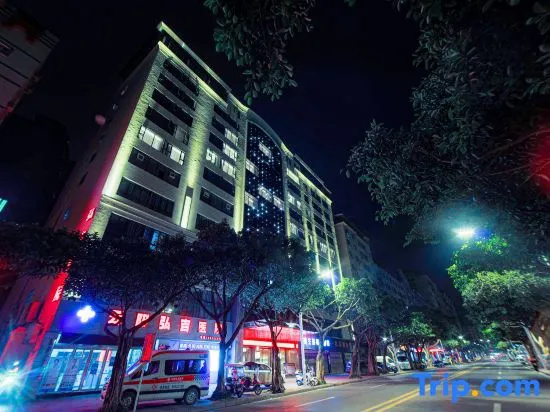 Yunshang Jingjiang Hotel (Chongqing Yunyang Riverside Avenue Hotel)