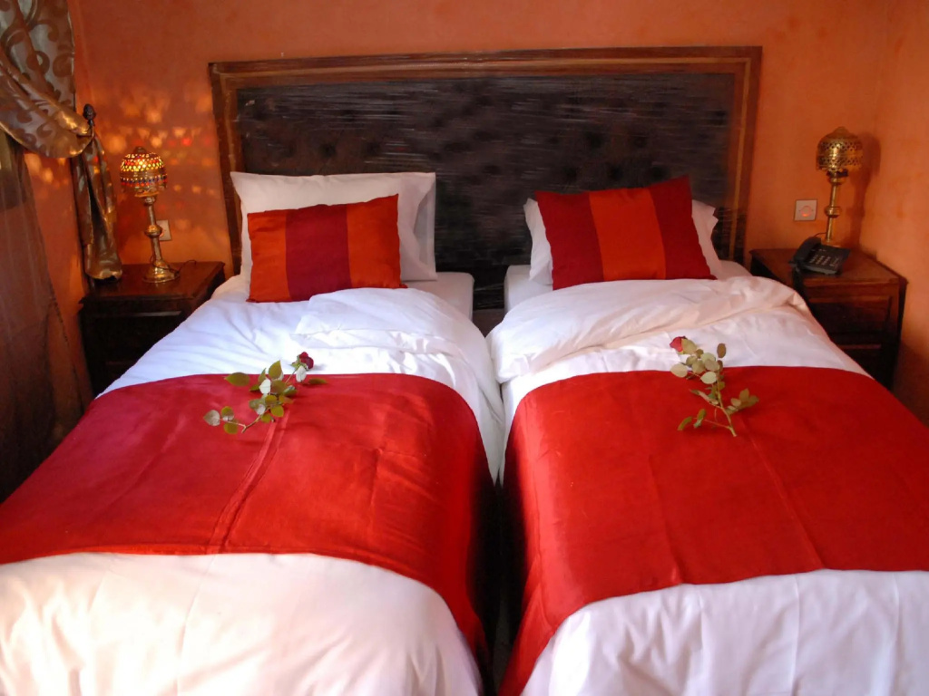 Standard Double room (full double bed)