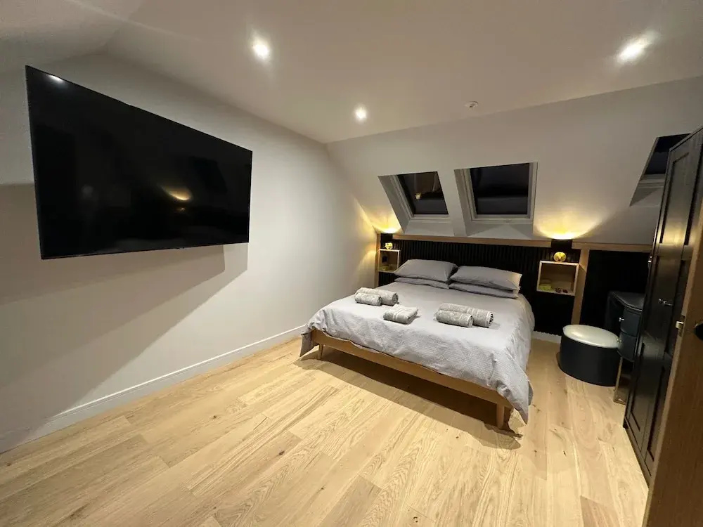 2-bed - Sleeps 6 - Pet Friendly With Free Parking