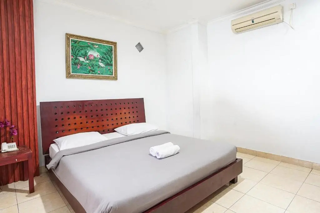 Standard Double room (full double bed)