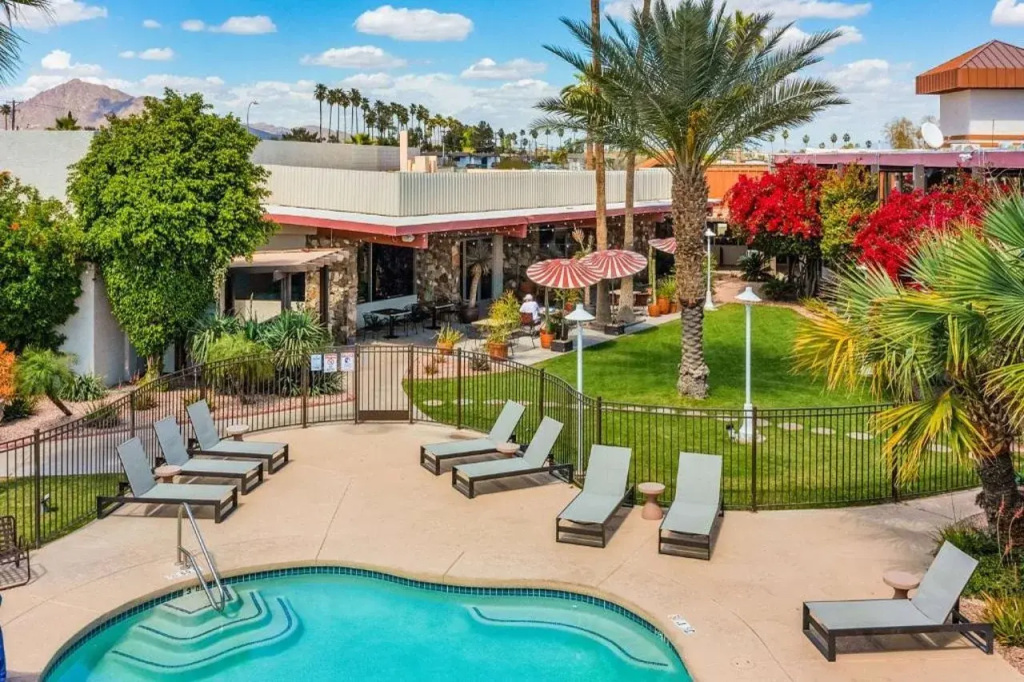 Magnuson Hotel Papago Inn - Général