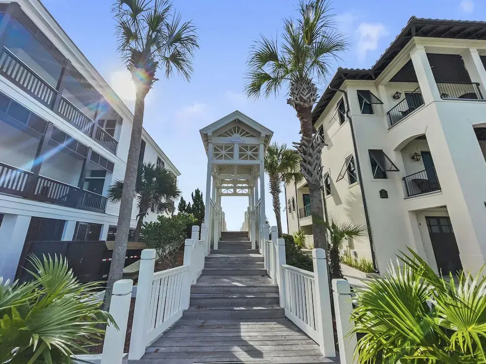 Seaside Serenity 3 Bedroom Home by RedAwning