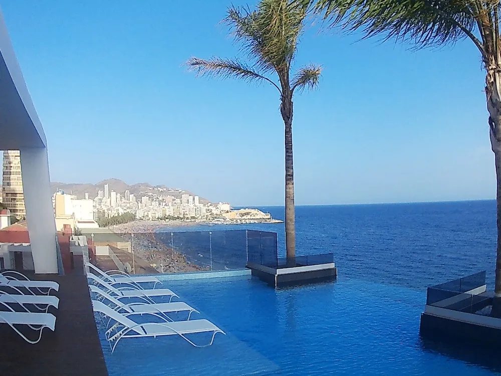 Ocean Drive Apartments - Marholidays