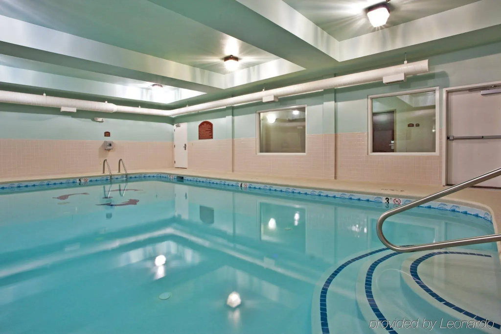 Holiday Inn Express Hotel & Suites Commerce-Tanger Outlets - Général