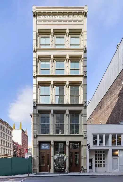 Gilded Loft by Rove Travel 2BR Vibrant Loft