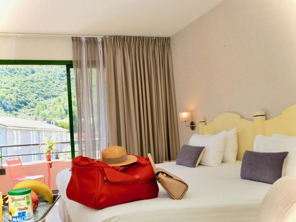 Sure Hotel by Best Western Gemenos en Provence - Général