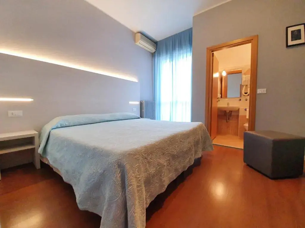 Air Hotel - Chambres