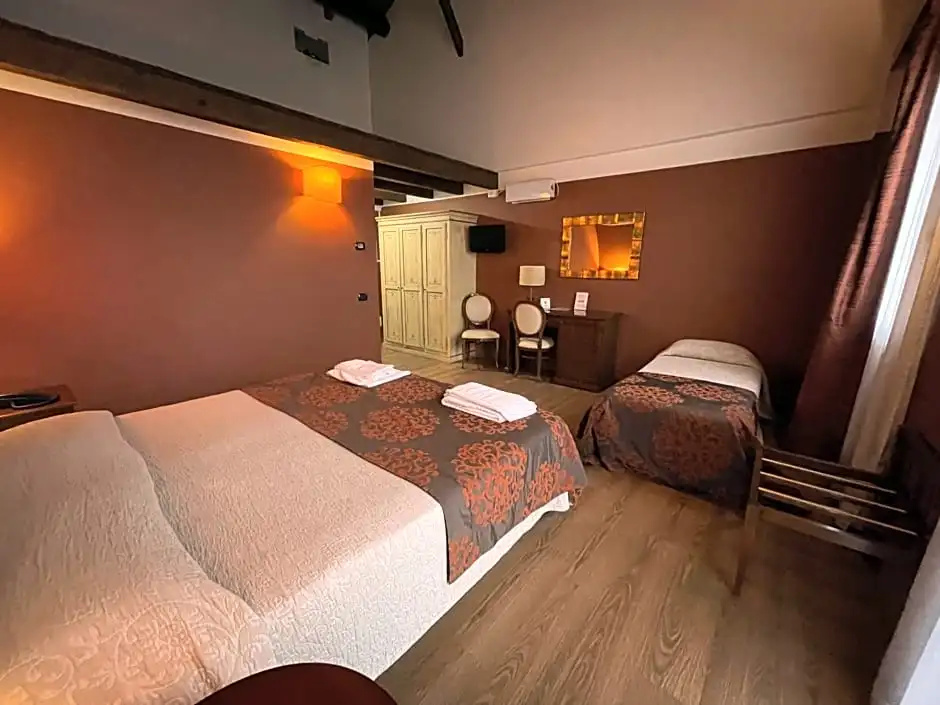 Cascina Marisa Hotel Ristorante - Chambres