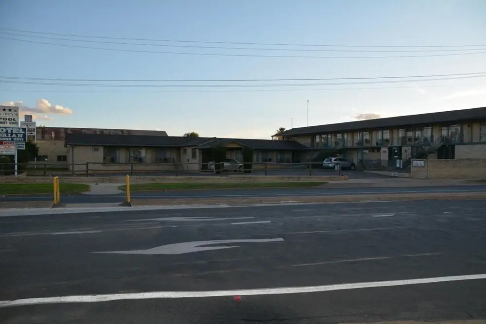 Adrian Motel