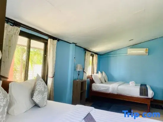 Busaba Villa Sea Views