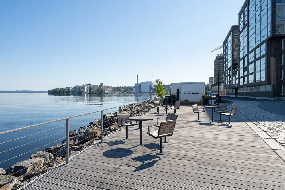 Beach & Waterfront