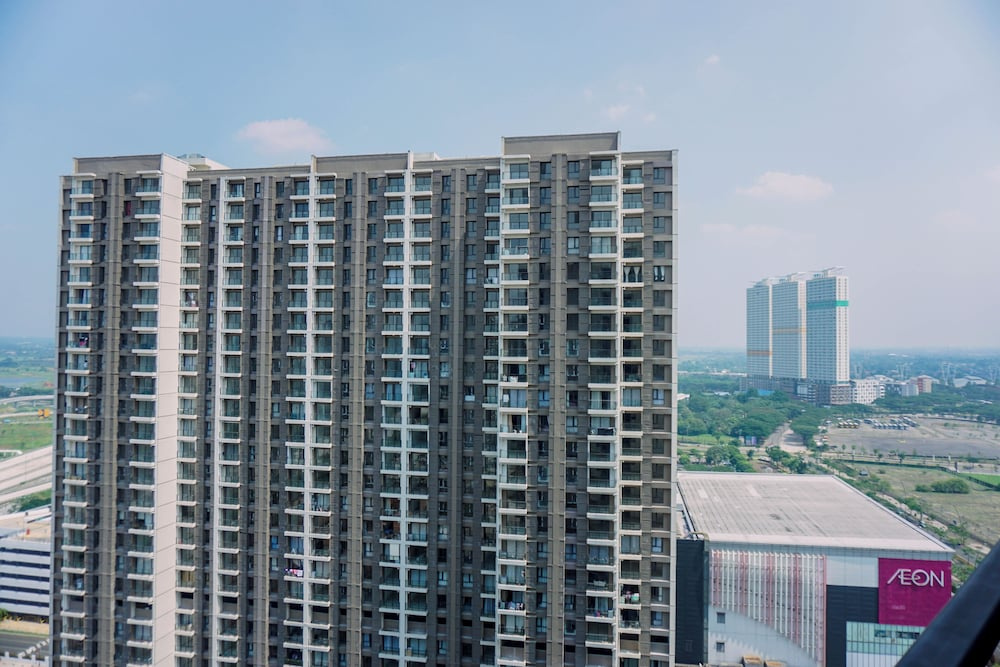 Big Spacious And Comfy 3Br At Sky House Bsd Apartment