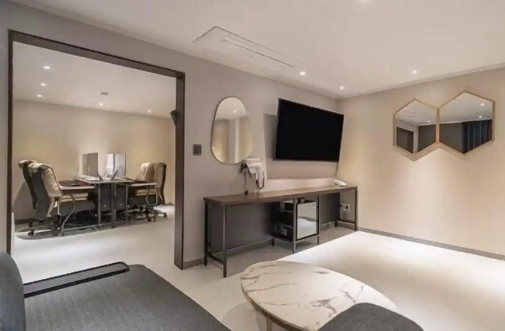 Hotel photo 5