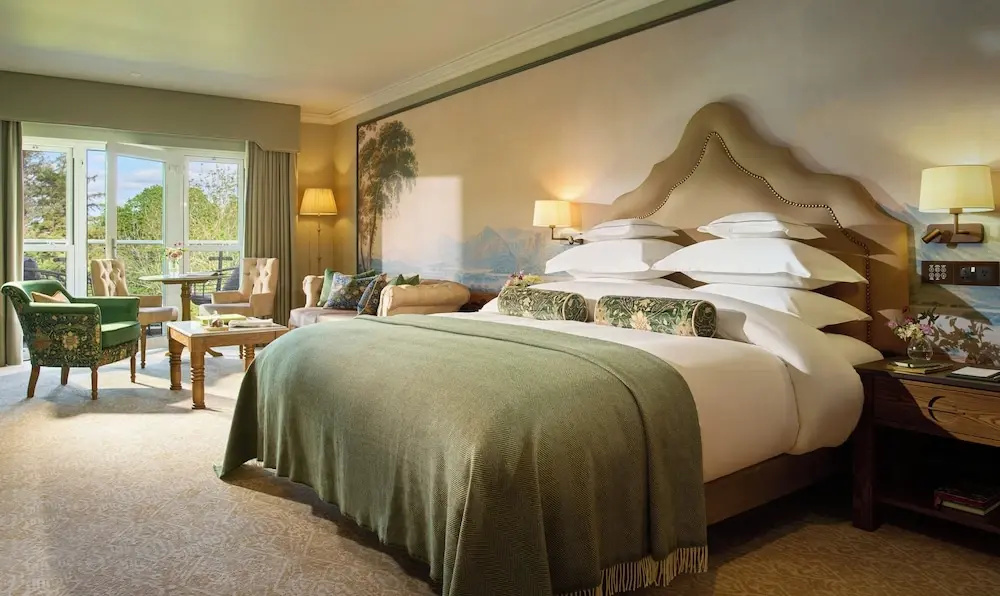 Deluxe Double room (full double bed)