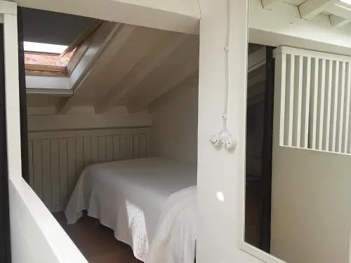 Balcony & Terrace
