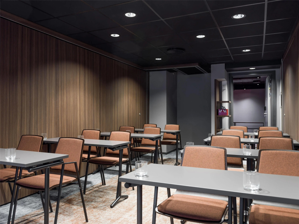 Radisson RED Oslo City Centre, A Verified Net Zero Hotel - фото 26