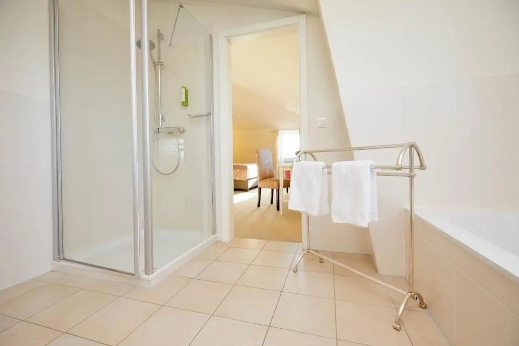 Superior Double room (full double bed)