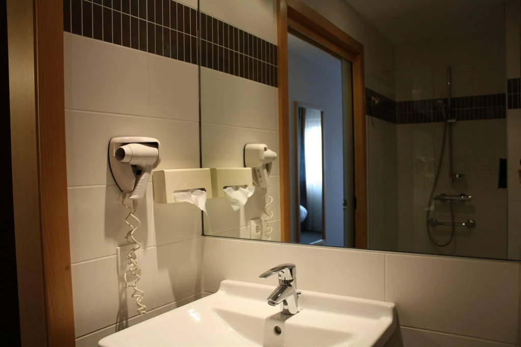 Logis Hotel Restaurant A L'Etoile - Général