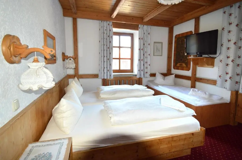 Gasthof Hotel zur Post - Chambres
