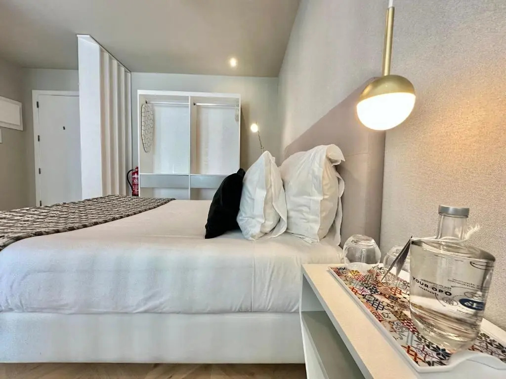 YOUROPO - Capela - Chambres