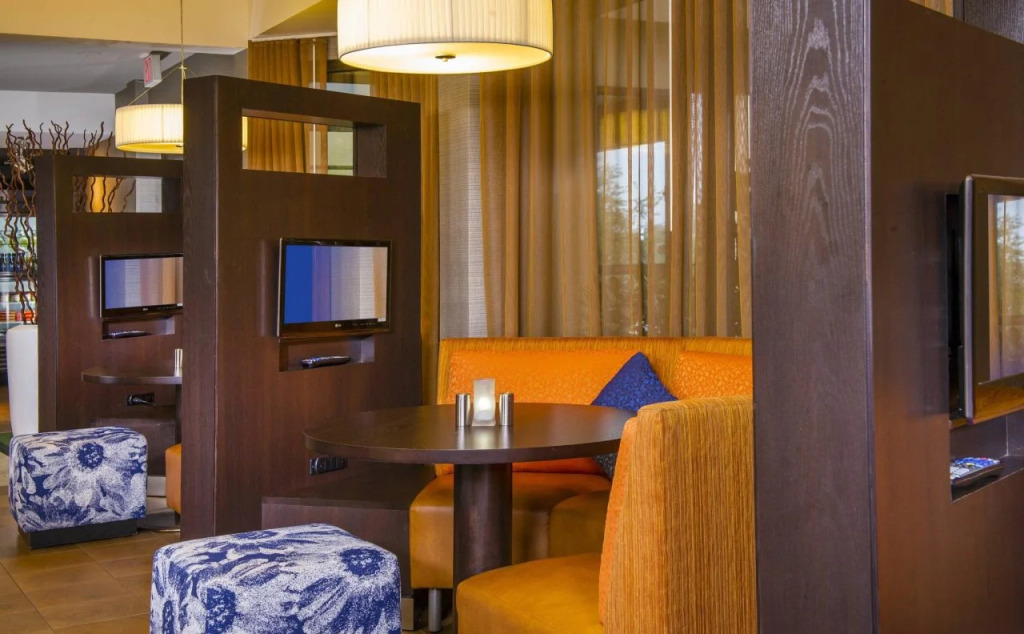 Courtyard by Marriott Charlottesville — фото 6