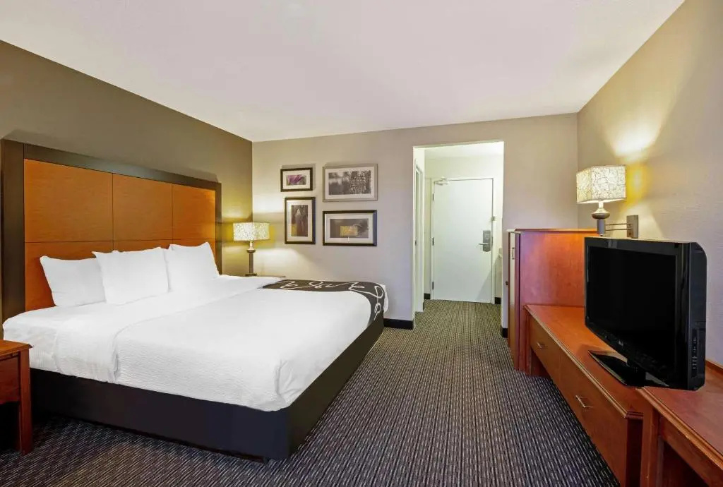 La Quinta Inn & Suites by Wyndham Harrisburg Airport Hershey - Chambres