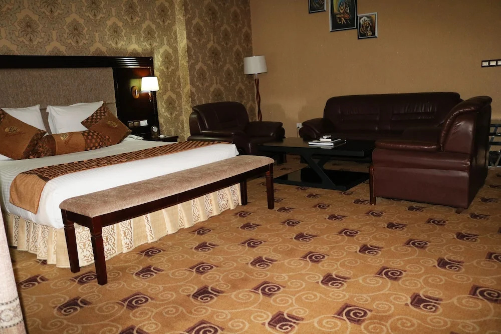 Executive Suite with balcony