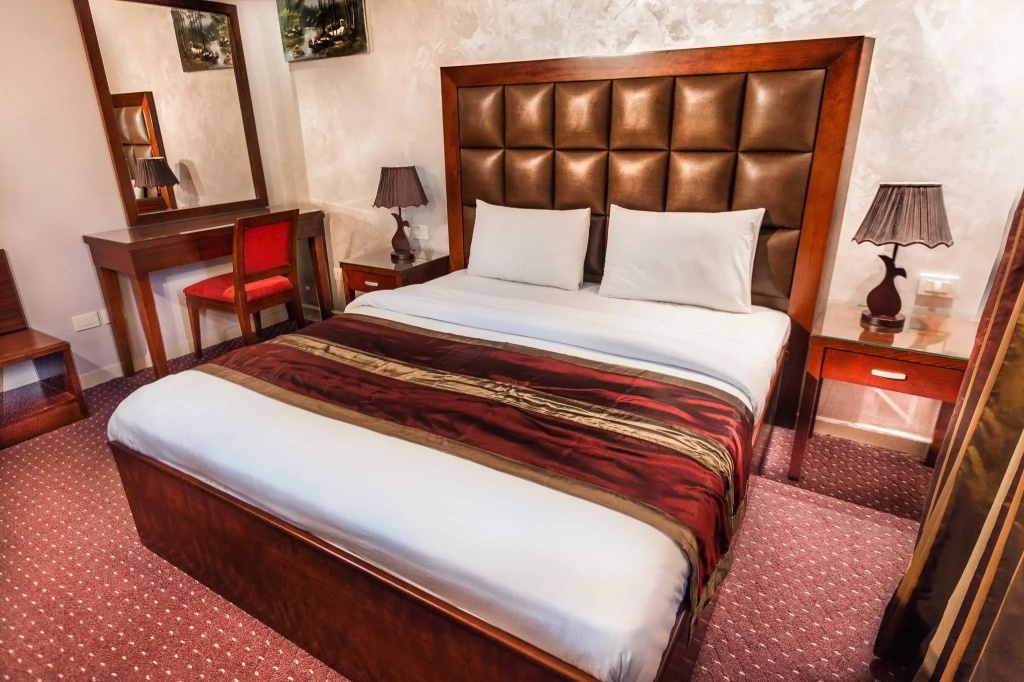 Quadruple Family Suite (full double bed)