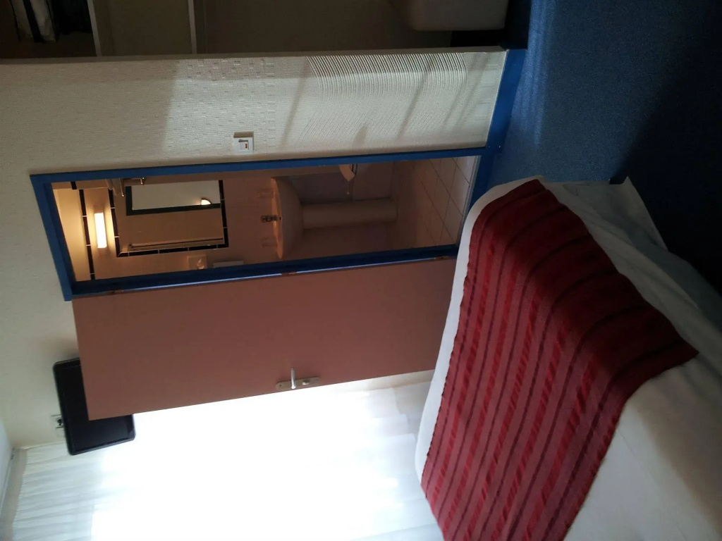 Voir la photo 4 — Citotel Du Port Rhu