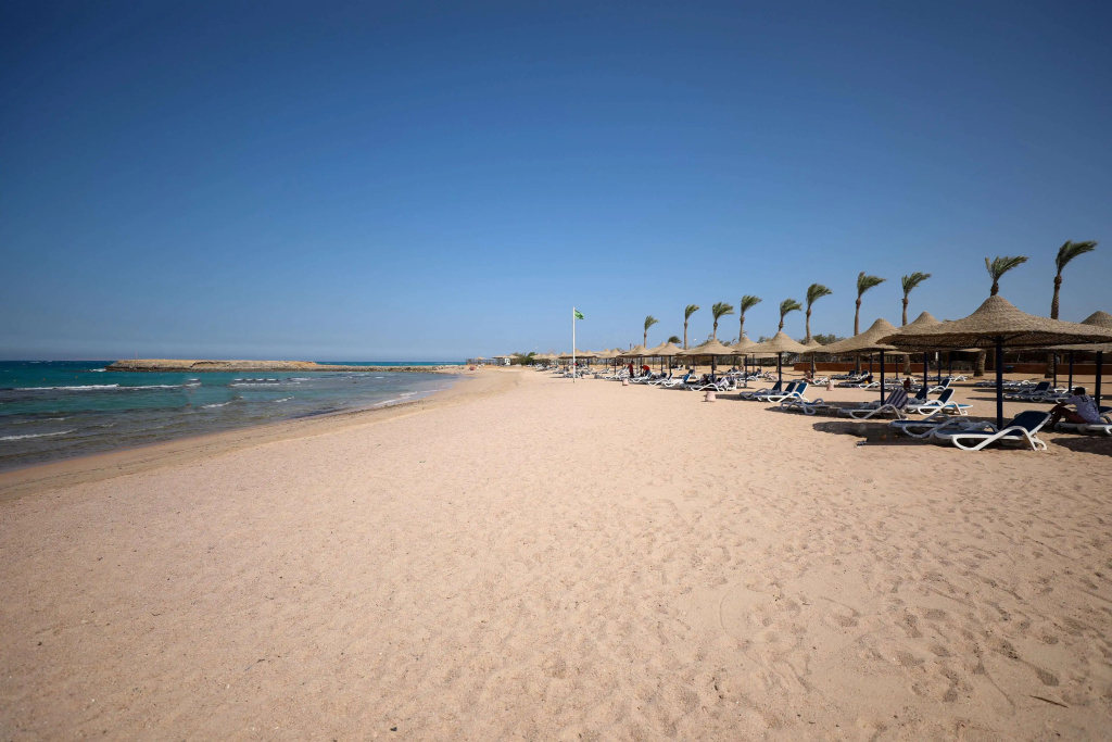 Beach & Waterfront
