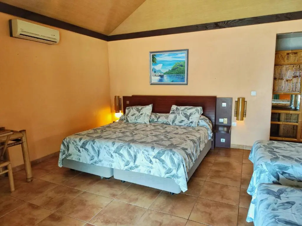Family Bungalow with bay view