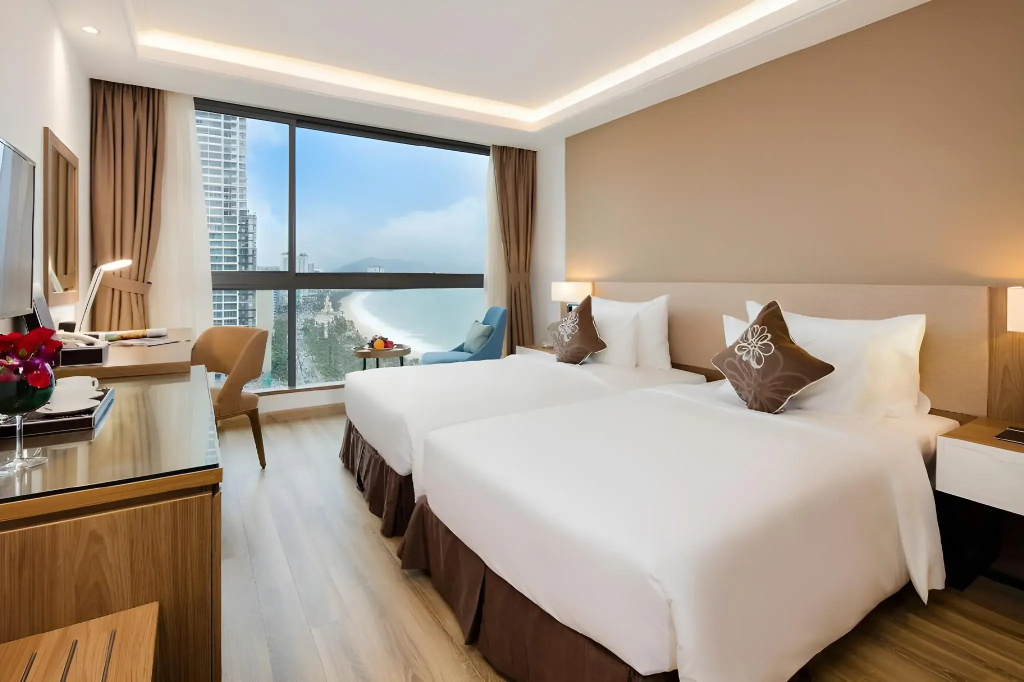 Comodo Nha Trang Hotel — фото