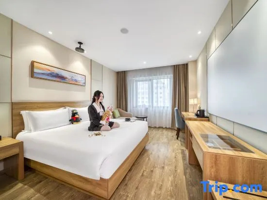 Superior Double room (full double bed)